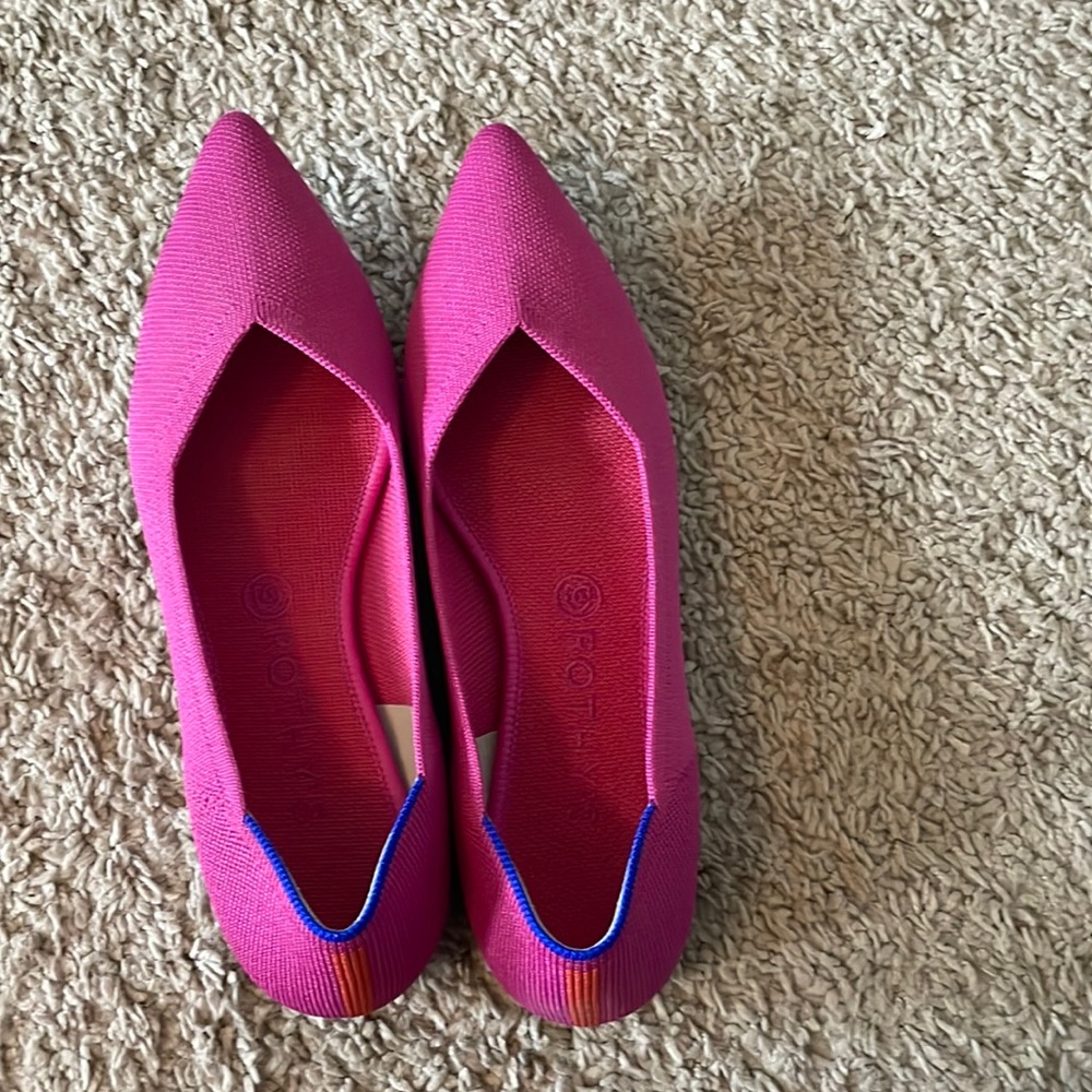 Rothys berry points W10
